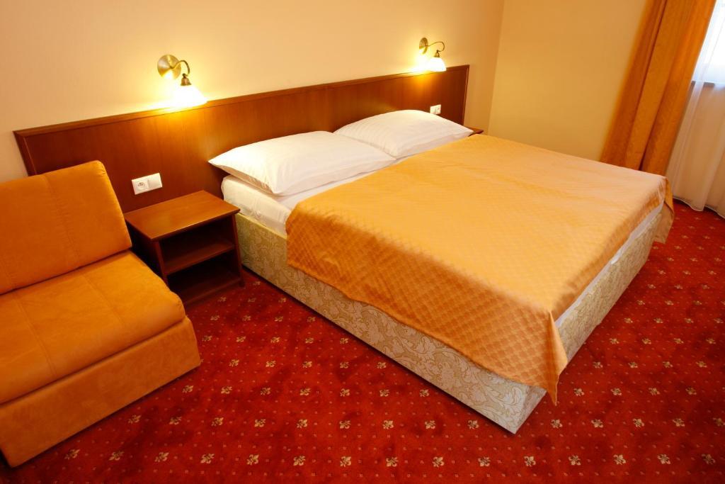 Hotel Majolika Modra Phòng bức ảnh